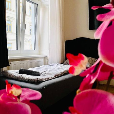 Family Apartment Th8 8 Viyana Dış mekan fotoğraf