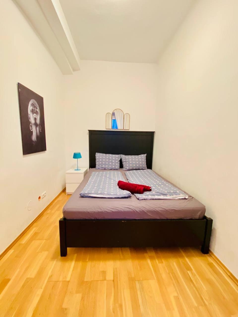 Family Apartment Th8 8 Viyana Dış mekan fotoğraf