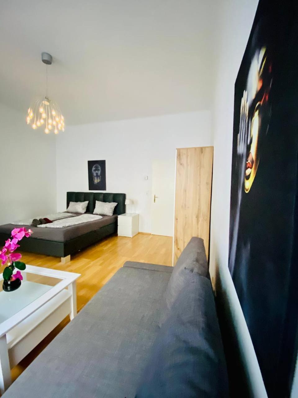 Family Apartment Th8 8 Viyana Dış mekan fotoğraf