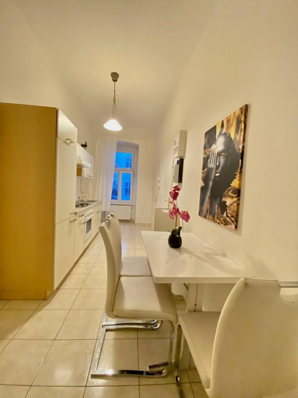 Family Apartment Th8 8 Viyana Dış mekan fotoğraf