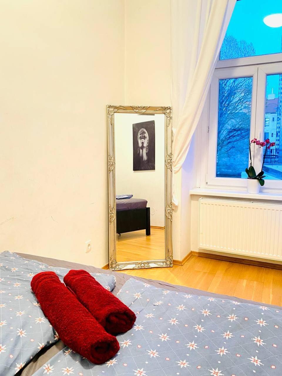 Family Apartment Th8 8 Viyana Dış mekan fotoğraf